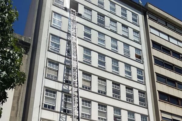 Servicio de elevador de fachada