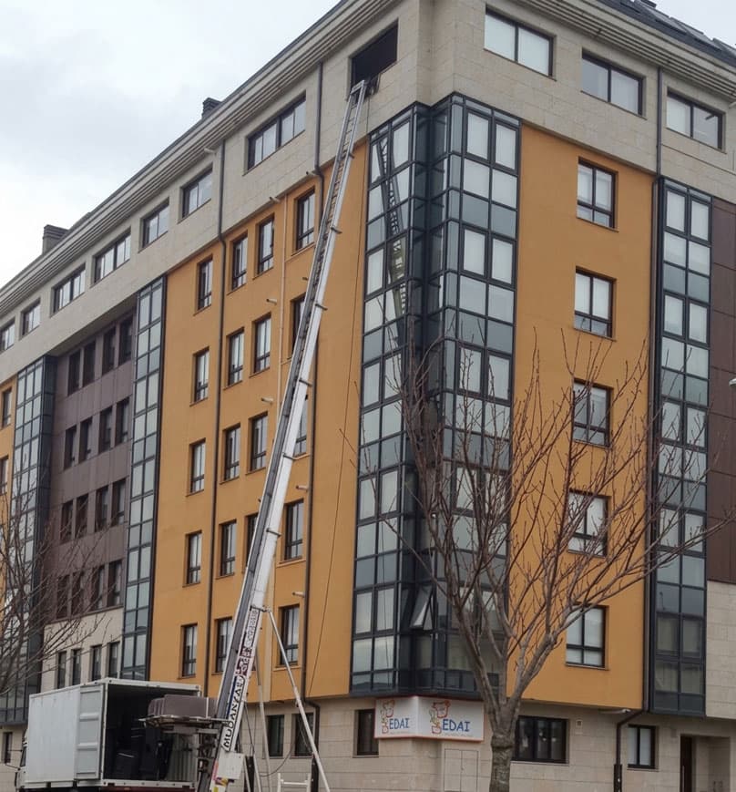 Somos tu empresa de mudanzas y guardamuebles en Ferrol